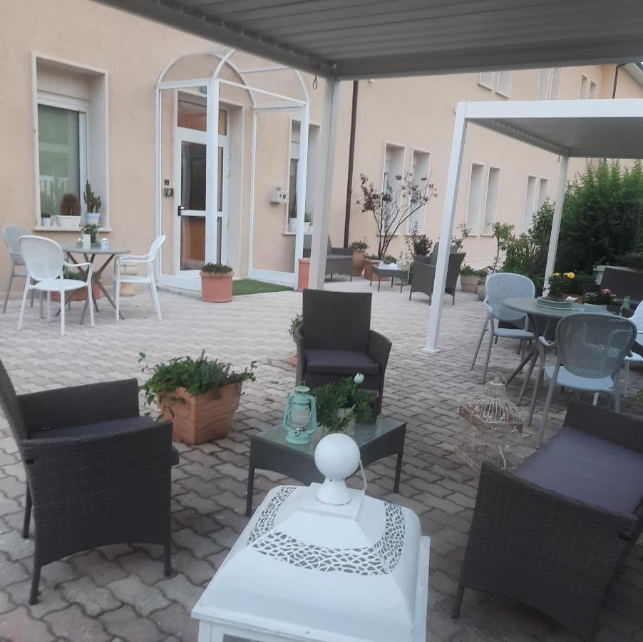 Hotel Porta Rivera LʼAquila Dış mekan fotoğraf