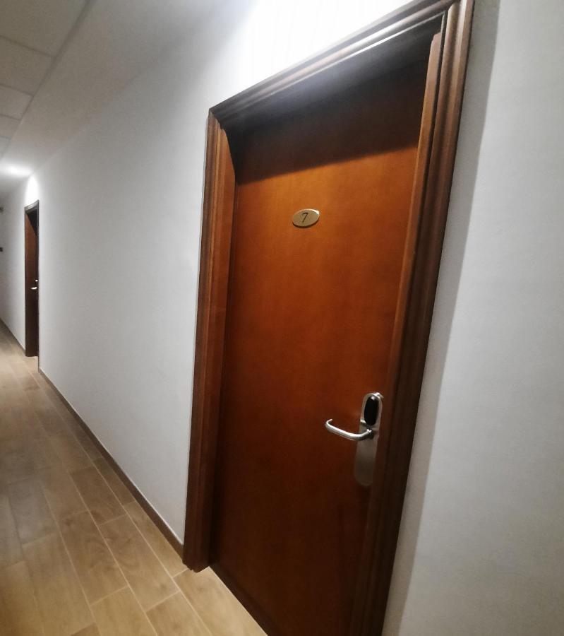 Hotel Porta Rivera LʼAquila Dış mekan fotoğraf